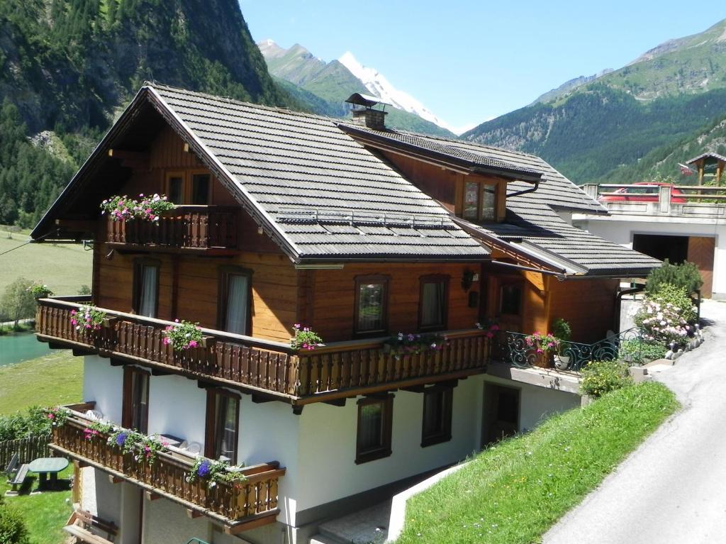 Haus Marienheim Panzió Heiligenblut Kültér fotó